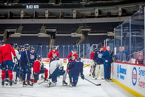 MIKAELA MACKENZIE / WINNIPEG FREE PRESS

Jets practice at Canada Life Centre in Winnipeg on Tuesday, Dec. 21, 2021. For --- story.
Winnipeg Free Press 2021.