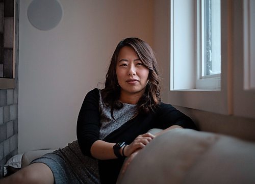 JESSICA LEE / WINNIPEG FREE PRESS

Liz Choi, CEO of Education Group Canada is photographed at her home on December 27, 2021.









