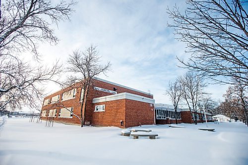 MIKAELA MACKENZIE / WINNIPEG FREE PRESS

J.B. Mitchell School, where Megan Wolff taught nursery and kindergarten, in Winnipeg on Wednesday, Dec. 29, 2021. For Maggie story.
Winnipeg Free Press 2021.