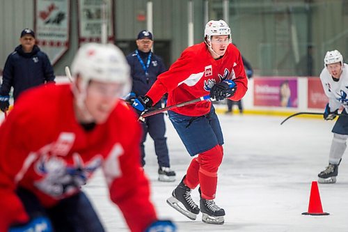 MIKAELA MACKENZIE / WINNIPEG FREE PRESS

Leon Gawanke (9) at Manitoba Moose practice at the BellMTS Iceplex in Winnipeg on Wednesday, Dec. 29, 2021. For Jason Bell story.
Winnipeg Free Press 2021.