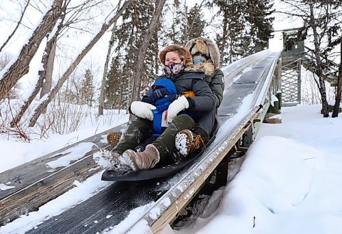 RUTH BONNEVILLE / WINNIPEG FREE PRESS

Local - Tobogganing standup
Jessica Willow along with her husband Brett Willow and their son, Dylan (3yrs), brave the frigid cold and make a few runs down the toboggan slide at Fort Whyte Wednesday.  

Jessica Willow is  a teacher and decided to get some fresh air with her family and take advantage of Fort Whyte's annual teacher's appreciation day which offers free entry into Fort Whyte to teachers and their families.  

  


Jan 5th,  2022
