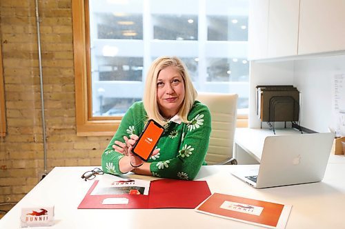 RUTH BONNEVILLE / WINNIPEG FREE PRESS

Biz - Bunnii

Portrait of  Bernice Sharples, vice-president of communications and marketing for Bunnii, with app on her phone of new, local, delivery service.  

What: Bunnii is the latest local delivery service. Its using Tappcar drivers to deliver Manitoban alcohol to Winnipeg customers, with plans to expand. It launches Monday.

Gabby Piché
Business reporter | Winnipeg Free Press

Jan 7th,  2022
