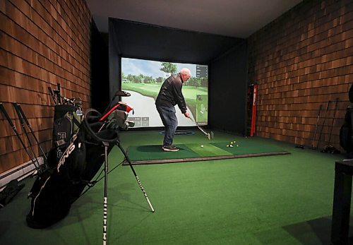 RUTH BONNEVILLE / WINNIPEG FREE PRESS

SPORTS - golf simulators

Photos taken at  Rossmere Golf & Country Club, in one of their Golf Simulator booths (Sim Shack). with John Wiens teeing off.


Story on the local virtual golf scene in Winnipeg. Is it seeing a boom because of COVID?

Taylor Allen story 

Jan 10th,  2022
