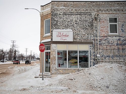 JESSICA LEE / WINNIPEG FREE PRESS

The exterior of Blondies Burgers is photographed on January 11, 2022.

Reporter: Dave









