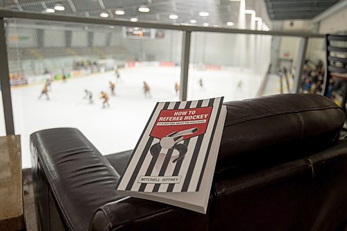 Mike Sudoma / Winnipeg Free Press
How to Referee Hockey, by Referee, Mitchell Jeffrey at the MTS Iceplex Tuesday evening
January 11, 2022