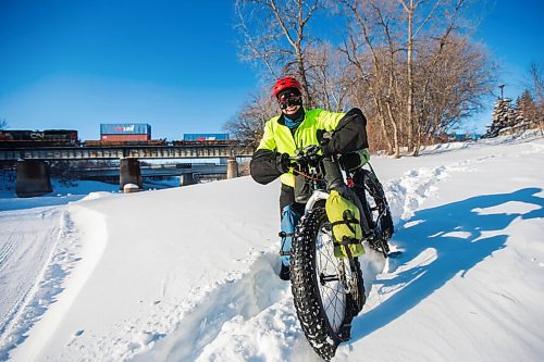 MIKAELA MACKENZIE / WINNIPEG FREE PRESS

Daniel Perry, who recently finished a 160 mile winter endurance cycling race, poses for a portrait with his bike in Winnipeg on Wednesday, Jan. 19, 2022. For Ben Waldman story.
Winnipeg Free Press 2022.