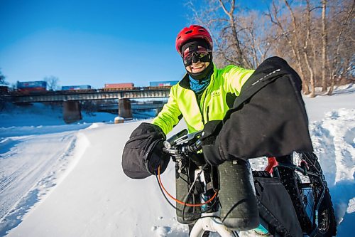 MIKAELA MACKENZIE / WINNIPEG FREE PRESS

Daniel Perry, who recently finished a 160 mile winter endurance cycling race, poses for a portrait with his bike in Winnipeg on Wednesday, Jan. 19, 2022. For Ben Waldman story.
Winnipeg Free Press 2022.