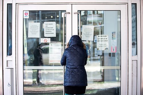 MIKAELA MACKENZIE / WINNIPEG FREE PRESS

The Winnipeg Police Service headquarters, where an individual doused himself in flammable liquid and attempted to light himself on fire, in Winnipeg on Wednesday, Jan. 19, 2022. For --- story.
Winnipeg Free Press 2022.