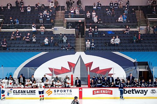 JOHN WOODS / WINNIPEG FREE PRESS
250 fans were allowed in to cheer on the Winnipeg Jets against the Florida Panthers in NHL action in Winnipeg Tuesday, January 25, 2022. The number of fans were restricted due to provincial COVID-19 health restrictions.

Re: Bell
