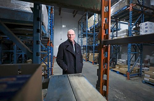 RUTH BONNEVILLE / WINNIPEG FREE PRESS

 BIZ - de nardi

Tom De Nardi, co-head of Mondo Foods and Piazza De Nardi at his storage facility for Mondo Foods where they are beginning to see some shortages due to supply chain issues. 
?
Gabby Piché story.

Jan 27th,  2022



Jan 27th,  2022