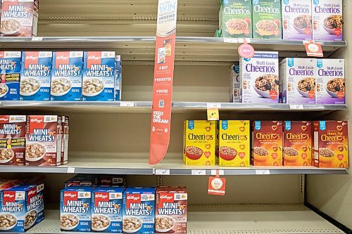 JESSICA LEE / WINNIPEG FREE PRESS

Certain kinds of cereal are unstocked at Safeway on Mountain Ave on January 27, 2022.

Reporter: AV





