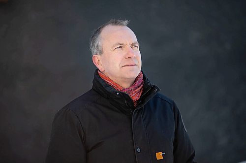 JESSICA LEE / WINNIPEG FREE PRESS

Shaun Loney poses for a portrait near City Hall on January 28, 2022.

Reporter: Joyanne





