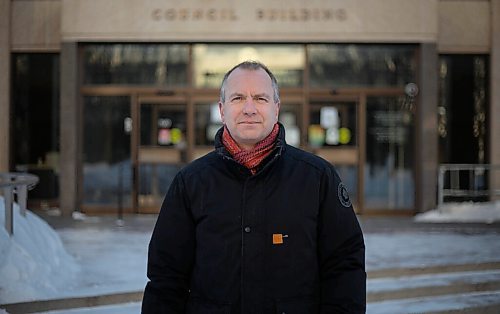 JESSICA LEE / WINNIPEG FREE PRESS

Shaun Loney poses for a portrait near City Hall on January 28, 2022.

Reporter: Joyanne





