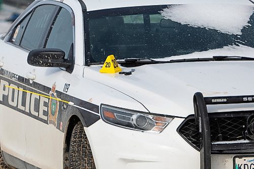 Daniel Crump / Winnipeg Free Press. A heavy police presence can be seen around Siloam Mission as they investigate a shooting Saturday morning. January 29, 2022.