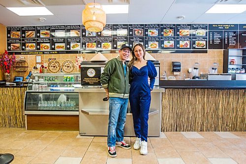 MIKAELA MACKENZIE / WINNIPEG FREE PRESS

Owners Ho Le (left) and Hang Pham pose for a portrait at the newly opened Banh Mi Mr. Lee in Winnipeg on Tuesday, Feb. 1, 2022. For Ben Waldman story.
Winnipeg Free Press 2022.