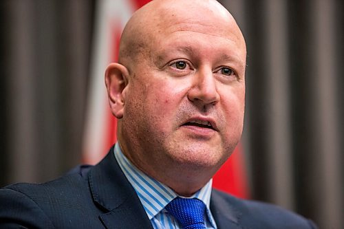 MIKAELA MACKENZIE / WINNIPEG FREE PRESS

Chief provincial public health officer Dr. Brent Roussin gives a public health order update at the Manitoba Legislative Building in Winnipeg on Wednesday, Feb. 2, 2022. Standup.
Winnipeg Free Press 2022.