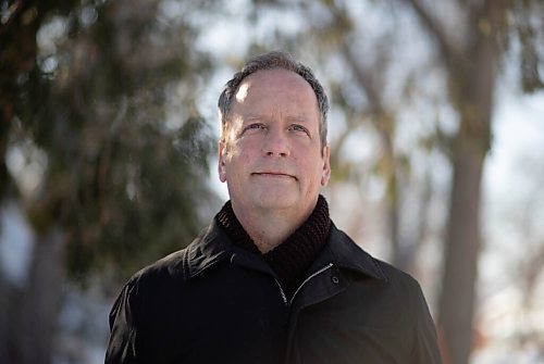 JESSICA LEE / WINNIPEG FREE PRESS

Councillor John Orlikow poses for a portrait at his home on February 4, 2022.

Reporter: Joyanne




