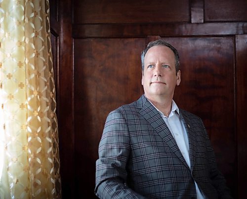 JESSICA LEE / WINNIPEG FREE PRESS

Councillor John Orlikow poses for a portrait at his home on February 4, 2022.

Reporter: Joyanne




