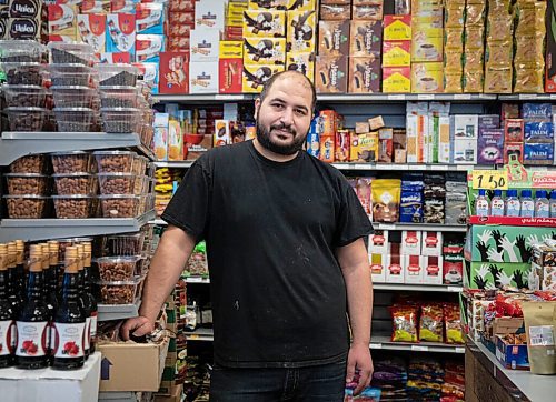 JESSICA LEE / WINNIPEG FREE PRESS

Issa Qandeel, owner of Blady Middle Eastern, is photographed at his store on February 10, 2022.

Reporter: Gabby






