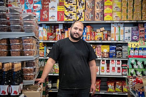 JESSICA LEE / WINNIPEG FREE PRESS

Issa Qandeel, owner of Blady Middle Eastern, is photographed at his store on February 10, 2022.

Reporter: Gabby






