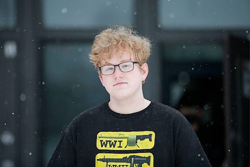 JOHN WOODS / WINNIPEG FREE PRESS
Ethan Brinkman, a grade 12 student at Sisler High School, is photographed outside the school Tuesday, February 15, 2022. Brinkman weighed in on what should and shouldnt be included in a post-COVID learning plan for students.

Re: macintosh