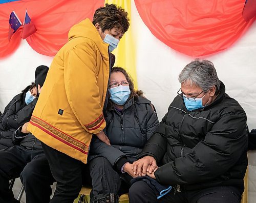 JESSICA LEE / WINNIPEG FREE PRESS

Shirley Robinson hugs Phyllis North, mother of Melanie, who lost her kids on February 16, 2022 at the Cross Lake Band Hall. Norths spouse David North holds her hands. A fire occurred on February 12, 2022 and took the lives of three children: Kolby North, 17, Jade North, 13 and Reid North, 3.

Reporter: Danielle