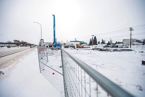 MIKAELA MACKENZIE / WINNIPEG FREE PRESS

Construction at 1125 Pembina Highway in Winnipeg on Friday, Feb. 18, 2022. For --- story.
Winnipeg Free Press 2022.