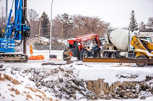 MIKAELA MACKENZIE / WINNIPEG FREE PRESS

Construction at 1125 Pembina Highway in Winnipeg on Friday, Feb. 18, 2022. For --- story.
Winnipeg Free Press 2022.