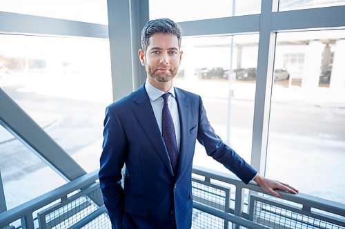 MIKE DEAL / WINNIPEG FREE PRESS
Nick Hays, the new president and CEO of Winnipeg Airports Authority has been selected to replace Barry Rempel who has now retired.
220222 - Tuesday, February 22, 2022.