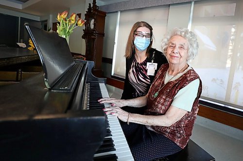 RUTH BONNEVILLE / WINNIPEG FREE PRESS

Local - Brite on Care home

Jennifer Kios, Recreation manager at Misericordia Place Personal Care Home, with Doris, a  91-year-old resident,  who loves to play the piano at the home.   

See story on VIRUS CARE HOME BRITE: Staff organizing special indoor experiences for Misericordia Place residents staying inside because of the pandemic. 

Reporter,
Malak Abas
 
Feb 23rd, 2022