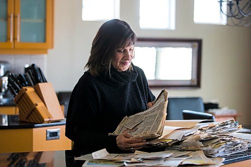 MIKAELA MACKENZIE / WINNIPEG FREE PRESS

Enid Barnes, longtime contributor and avid reader of the papers Recipe Swap column, poses for a portrait in her kitchen with her collection of recipe clippings in Winnipeg on Friday, Feb. 25, 2022. For Eva Wasney story.
Winnipeg Free Press 2022.