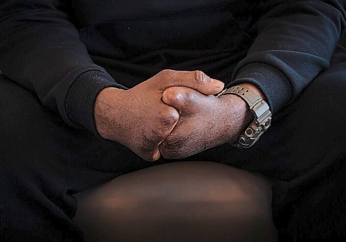 JESSICA LEE / WINNIPEG FREE PRESS

Abdul Razak Iyal, a man who lost his fingers crossing the border in 2017, poses for a photo at his Winnipeg home on February 25, 2022.

Reporter: Melissa
