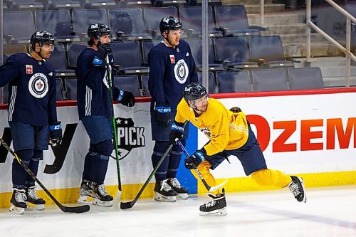 MIKE DEAL / WINNIPEG FREE PRESS
Winnipeg Jets' Nikolaj Ehlers (27) during practice at Canada Life Centre Monday morning.
220228 - Monday, February 28, 2022.