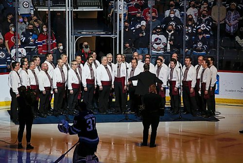 JOHN WOODS / WINNIPEG FREE PRESS
Hoosli Male Chorus sing the Ukraine and Canada anthems before the Winnipeg Jets and the Montreal Canadiens play in Winnipeg on Tuesday, March 1, 2021.