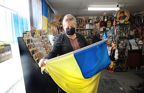 RUTH BONNEVILLE / WINNIPEG FREE PRESS

Local - Ukraine flag store

Nadia Zeleniuk and her husband Ruslan,  owners of Ukrainian Import and Export on Selkirk Ave.,  sell out of Ukrainian flags.  
Nadia Zeleniuk and many of her friends are sewing homemade flags during their off work time with donated material to keep up with the demand.  Money raised is going to help out the Ukraine.

See Erik Pindera's story.

March 4th,  2022