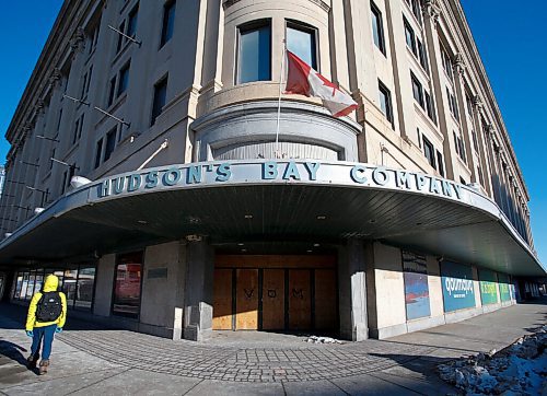 JOHN WOODS / WINNIPEG FREE PRESS
The Bay downtown photographed Sunday, March 6, 2022. An announcement about the future of the historic building is upcoming.