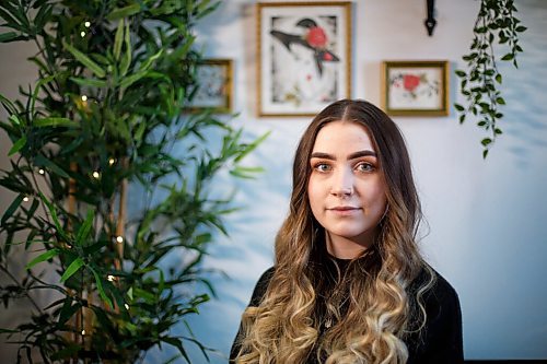 MIKE DEAL / WINNIPEG FREE PRESS
Heather Mellor at her studio, Ink Noir, at 117 Fort Street, where she is doing flash tattooing to raise money for efforts in Ukraine.
See Joshua Frey-Sam story.
220307 - Monday, March 07, 2022.