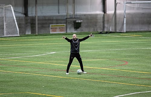 JESSICA LEE / WINNIPEG FREE PRESS

Coach Phillip Dos Santos is photographed during Valour FC soccer practice on March 8, 2022 at Winnipeg Soccer Federation South.

Reporter: Taylor



