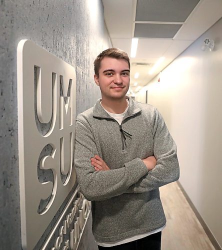 RUTH BONNEVILLE / WINNIPEG FREE PRESS

Local - UMSU pres.

Photo of Brendan Scott, president of the University of Manitoba Students' Union.  

March 9th,  2022
