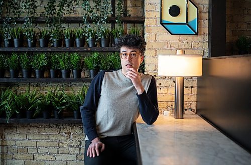 JESSICA LEE / WINNIPEG FREE PRESS

Filmmaker Damien Ferland poses for a portrait on March 8, 2022 at a cafe in the Exchange District.

Reporter: Randall


