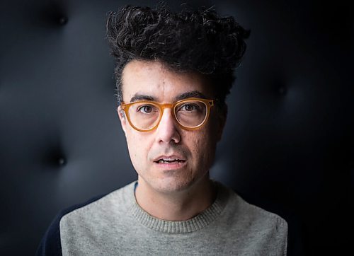 JESSICA LEE / WINNIPEG FREE PRESS

Filmmaker Damien Ferland poses for a portrait on March 8, 2022 at a cafe in the Exchange District.

Reporter: Randall


