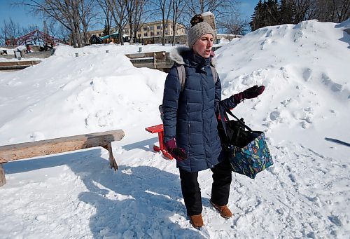 JOHN WOODS / WINNIPEG FREE PRESS
Kelsey Dingwall speaks about the Manitobas new mask mandates at the Forks Sunday, March 13, 2022.