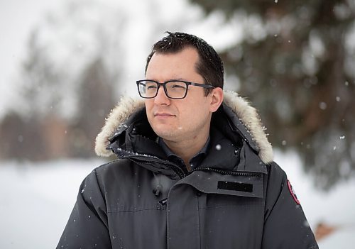 JESSICA LEE / WINNIPEG FREE PRESS

Nick Krawetz of the Ukrainian-Canadian congress Manitoba arm poses for a photo on March 14, 2022 at the Legislative Building.

Reporter: Joyanne


