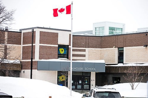 MIKAELA MACKENZIE / WINNIPEG FREE PRESS

Dalhousie School (where a student was assaulted on her way to school) in Winnipeg on Wednesday, March 16, 2022. For Erik story.
Winnipeg Free Press 2022.