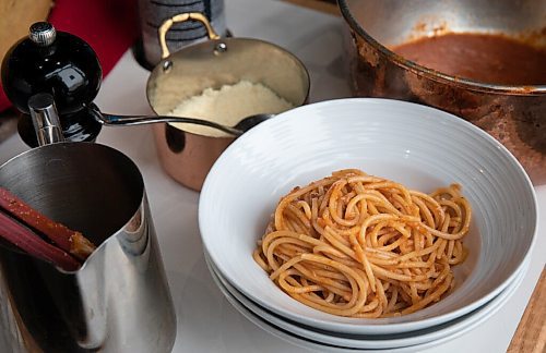 JESSICA LEE / WINNIPEG FREE PRESS

Amatriciana Cheese Wheel is photographed on March 15, 2022 at Little Nanas Italian Kitchen.

Reporter: Dave

