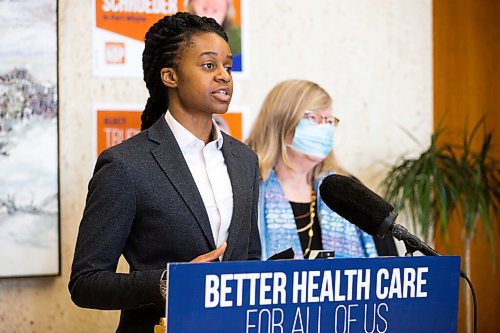 MIKAELA MACKENZIE / WINNIPEG FREE PRESS

NDP MLA Uzoma Asagwara speaks about health care cuts at the NDP Fort Whyte campaign office in Winnipeg on Friday, March 18, 2022.  For Danielle Da Silva story.
Winnipeg Free Press 2022.