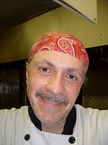 MAUREEN SCURFIELD/WINNIPEG FREE PRESS Photo of John Calogeris, co-owner/cook V-J's Drive-in, 170 Main St.&#xa4;