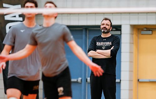 JOHN WOODS / WINNIPEG FREE PRESS
University of Manitoba Bison coach Arnd Ludwig during practice at the university Monday, March 21, 2022. The team will be in U Sports mens volleyball national championships this weekend.

Re: Allen