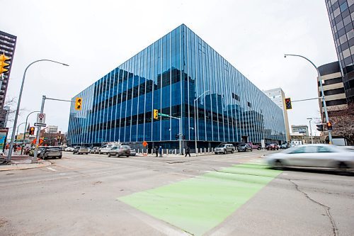 MIKAELA MACKENZIE / WINNIPEG FREE PRESS

The Winnipeg Police Services headquarters building in Winnipeg on Tuesday, March 22, 2022.  For --- story.
Winnipeg Free Press 2022.