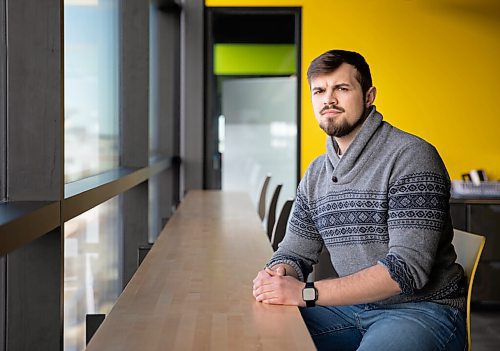 JESSICA LEE / WINNIPEG FREE PRESS

Ukrainian-born web designer Andriy Rudnyk poses for a photo on March 23, 2022 at his office at North Forge at University of Manitoba.

Reporter: Cody


